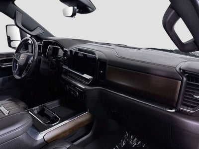 2025 Chevrolet Silverado 3500 HD High Country