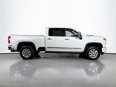 2025 Chevrolet Silverado 3500 HD High Country