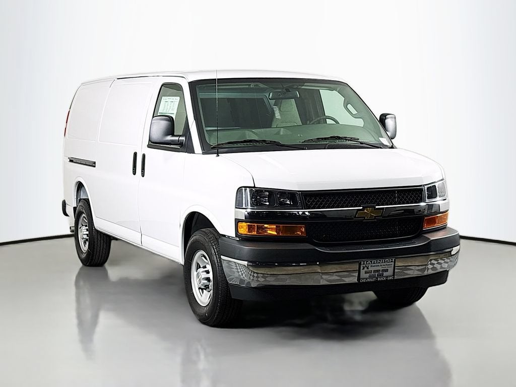 2026 Chevrolet Express Cargo WT