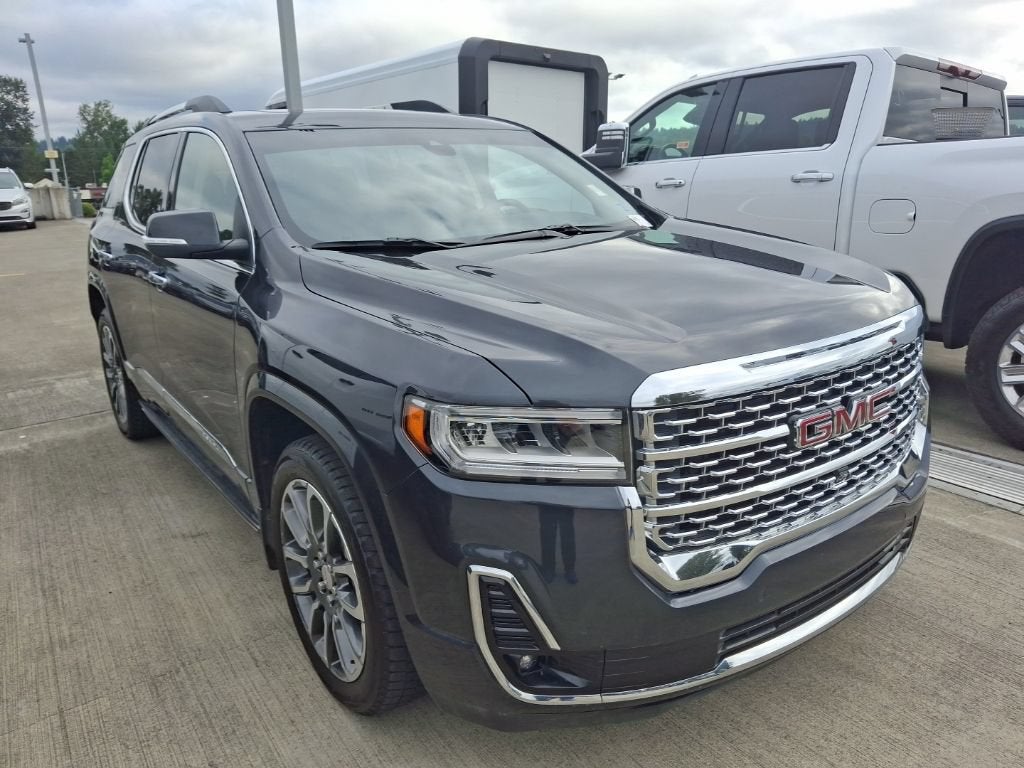 2022 GMC Acadia Denali