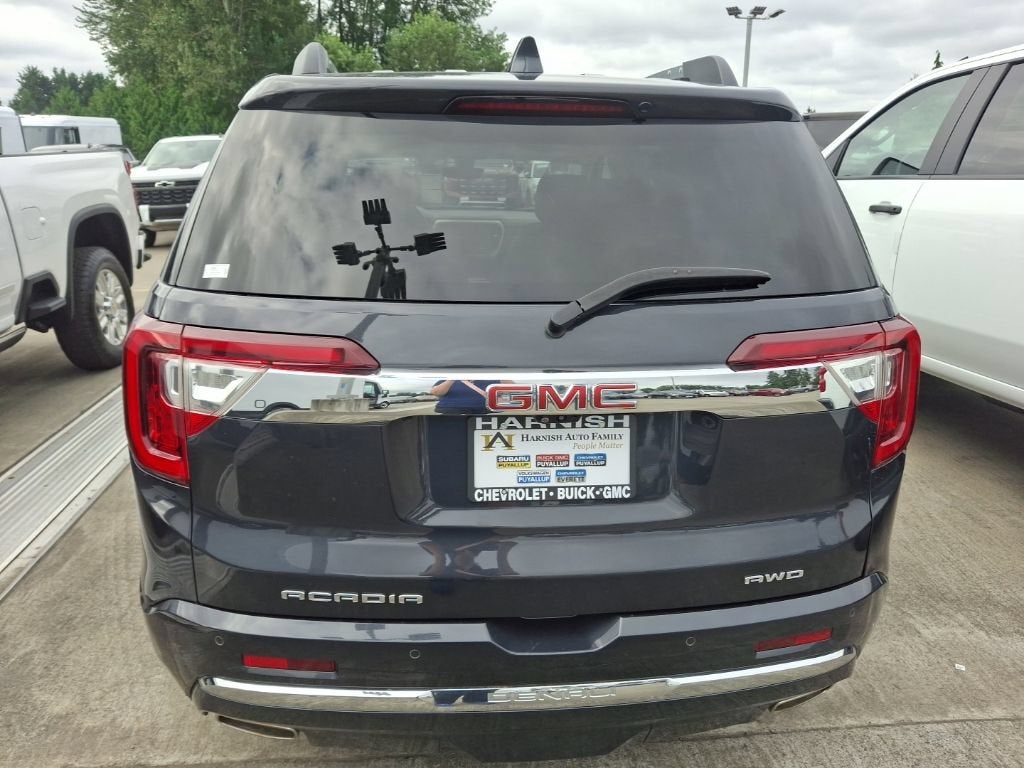 2022 GMC Acadia Denali