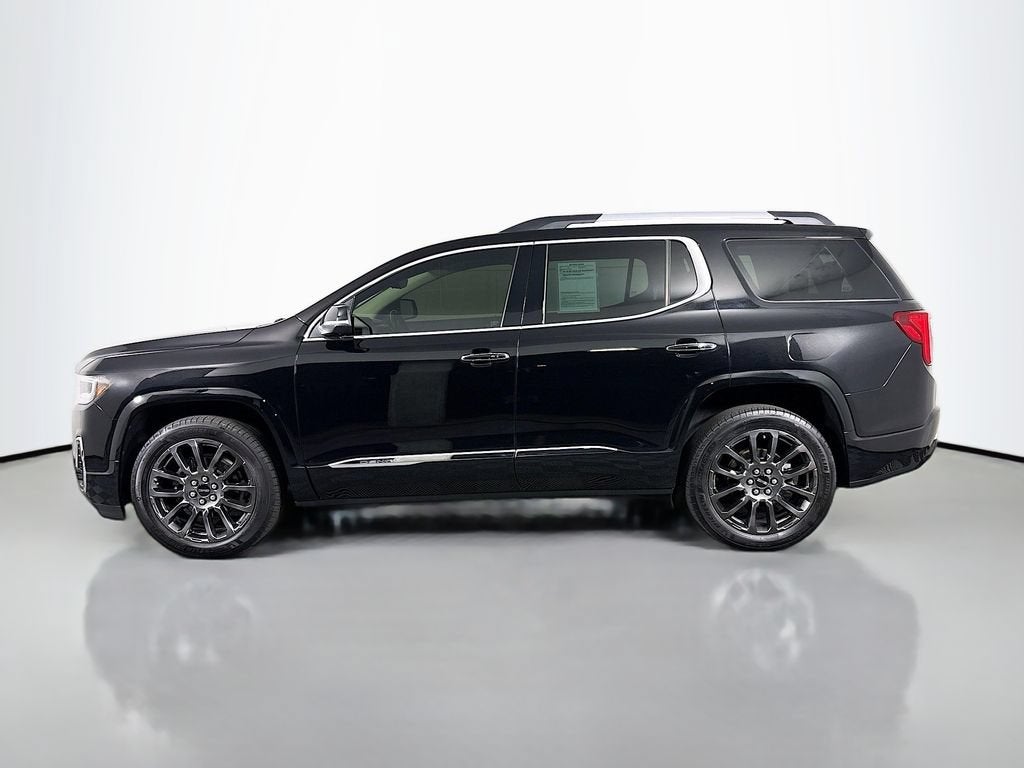 2022 GMC Acadia Denali