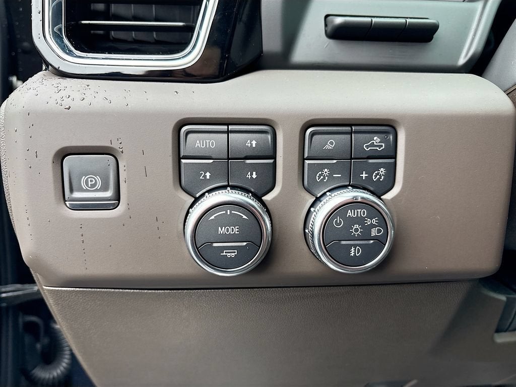 2024 GMC Sierra 3500 HD Denali