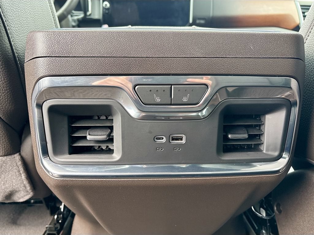 2024 GMC Sierra 3500 HD Denali