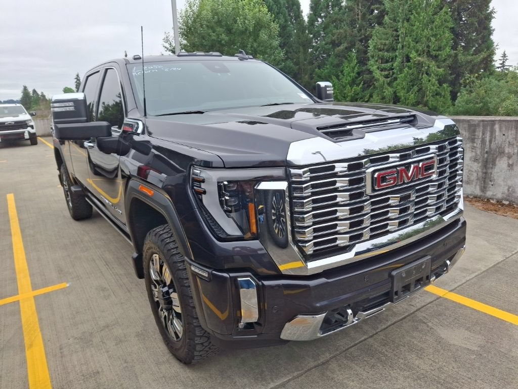 2024 GMC Sierra 3500 HD Denali
