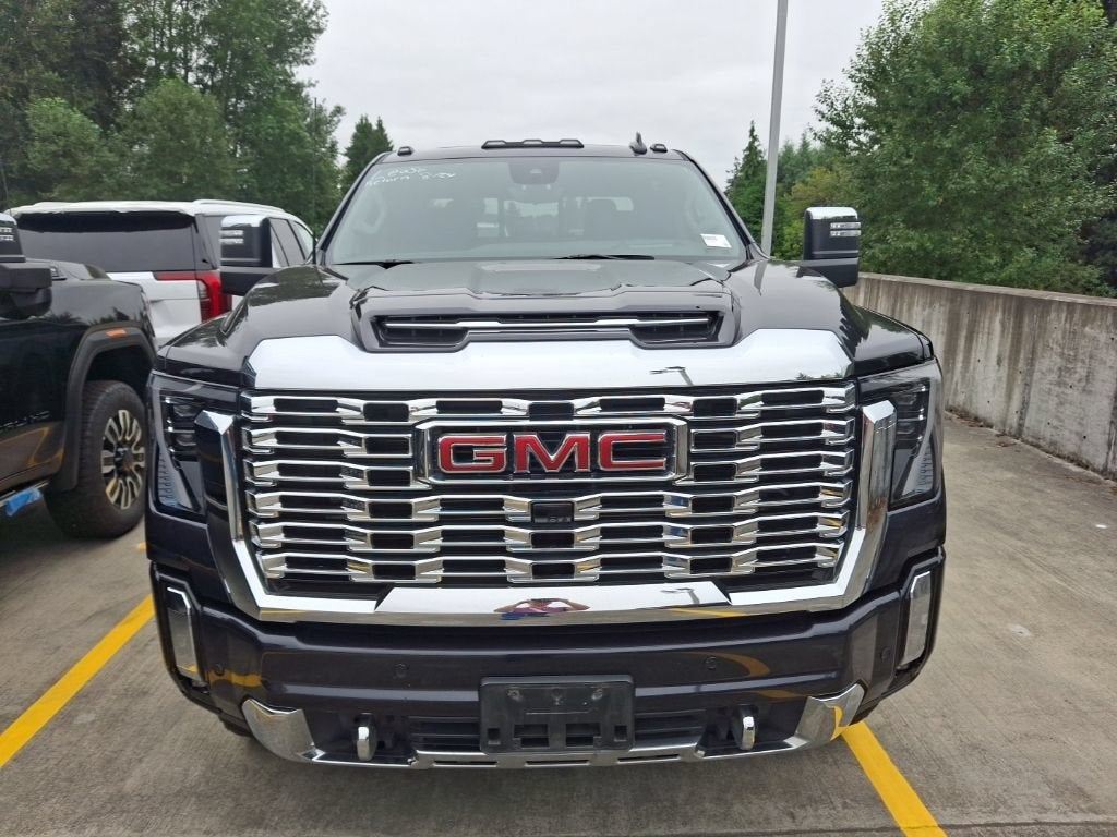 2024 GMC Sierra 3500 HD Denali