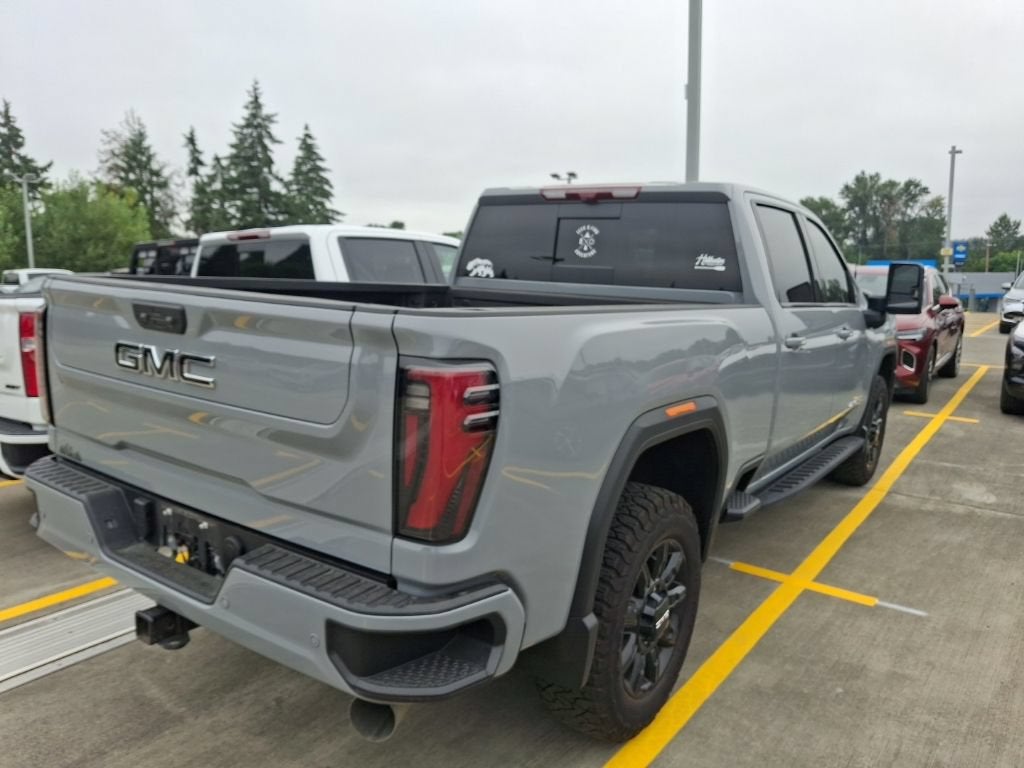 2025 GMC Sierra 3500 HD AT4