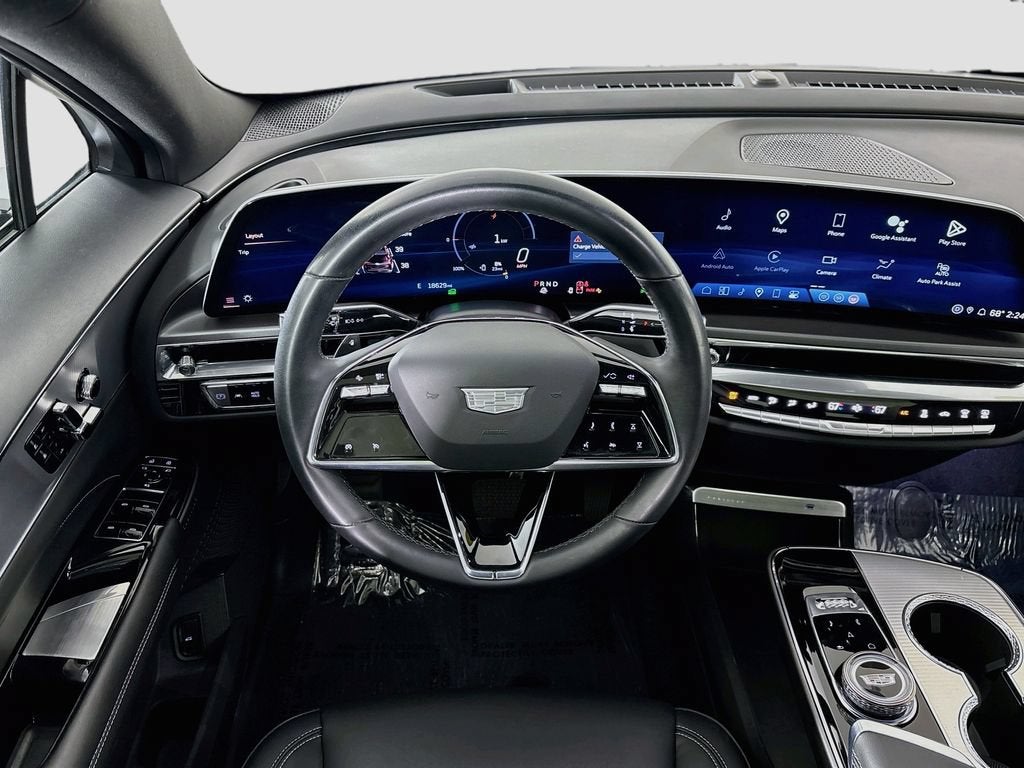 2024 Cadillac LYRIQ Tech