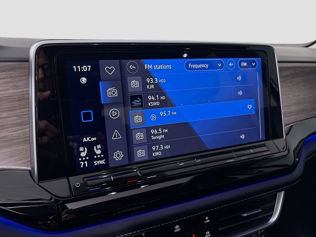 2024 Volkswagen Atlas 2.0T SEL