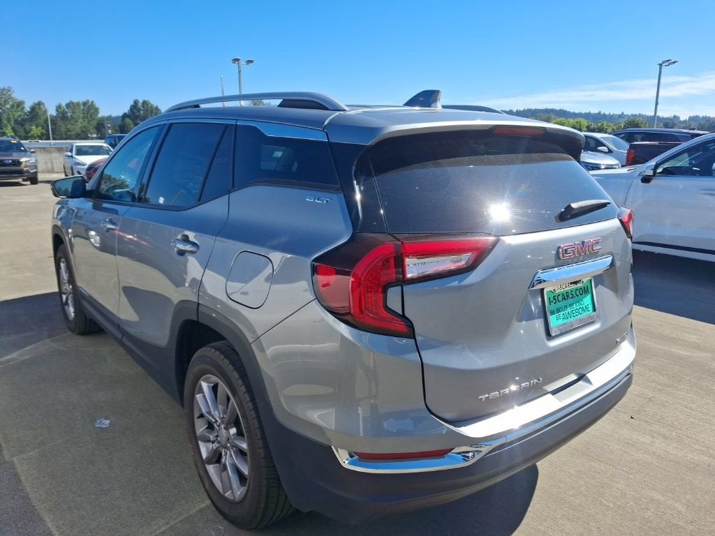 2024 GMC Terrain SLT