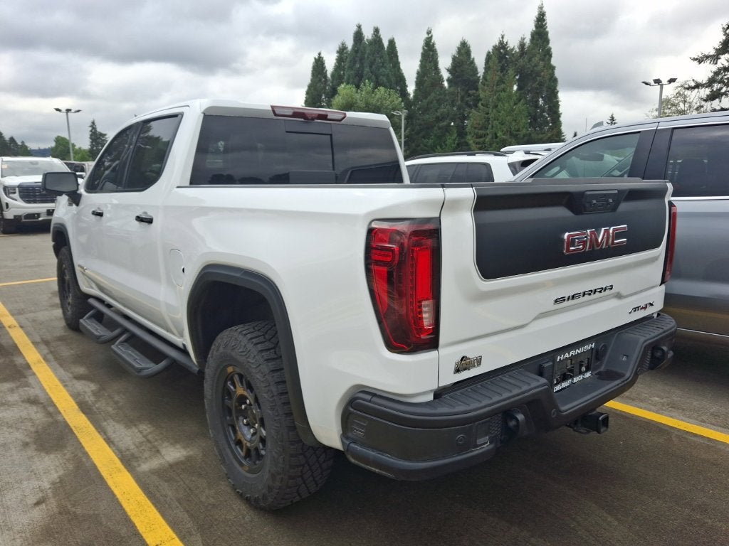 2024 GMC Sierra 1500 AT4X