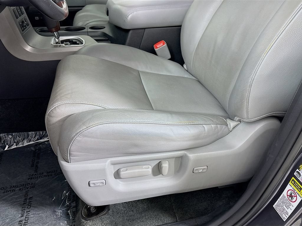 2013 Toyota Sequoia Platinum