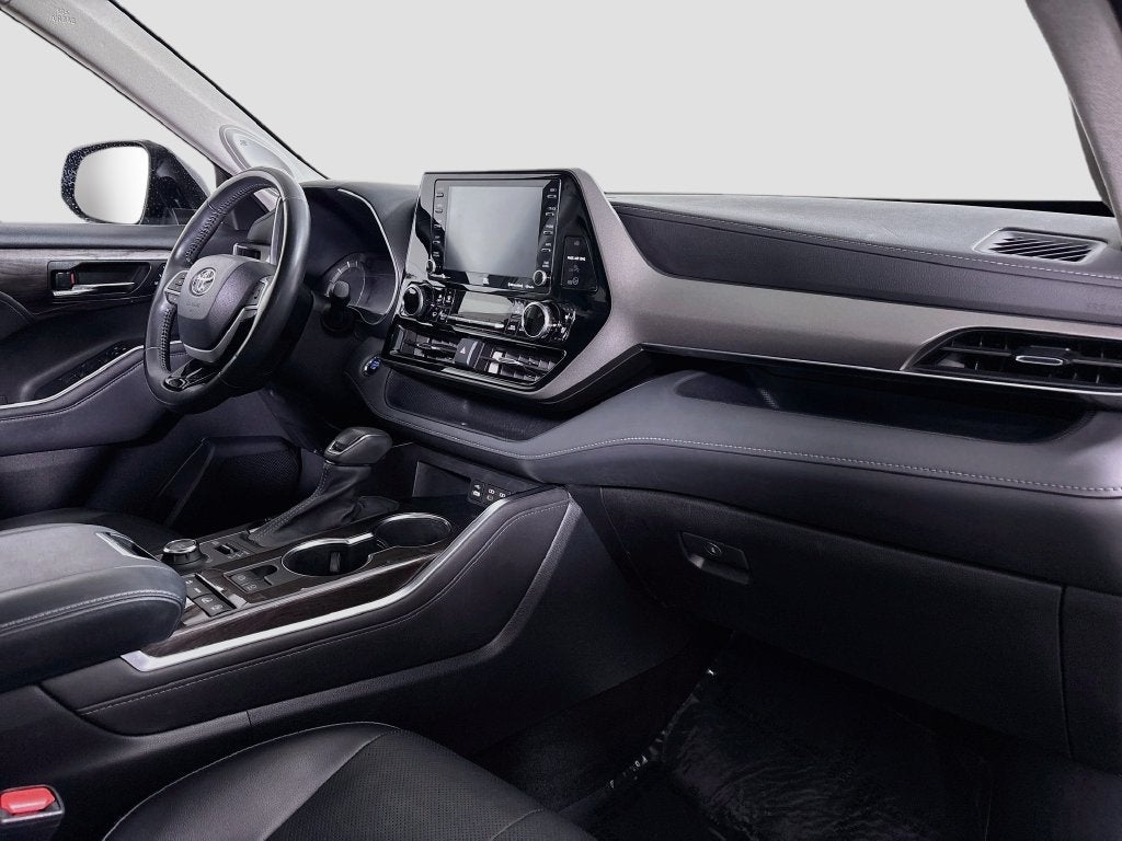 2022 Toyota Highlander Limited