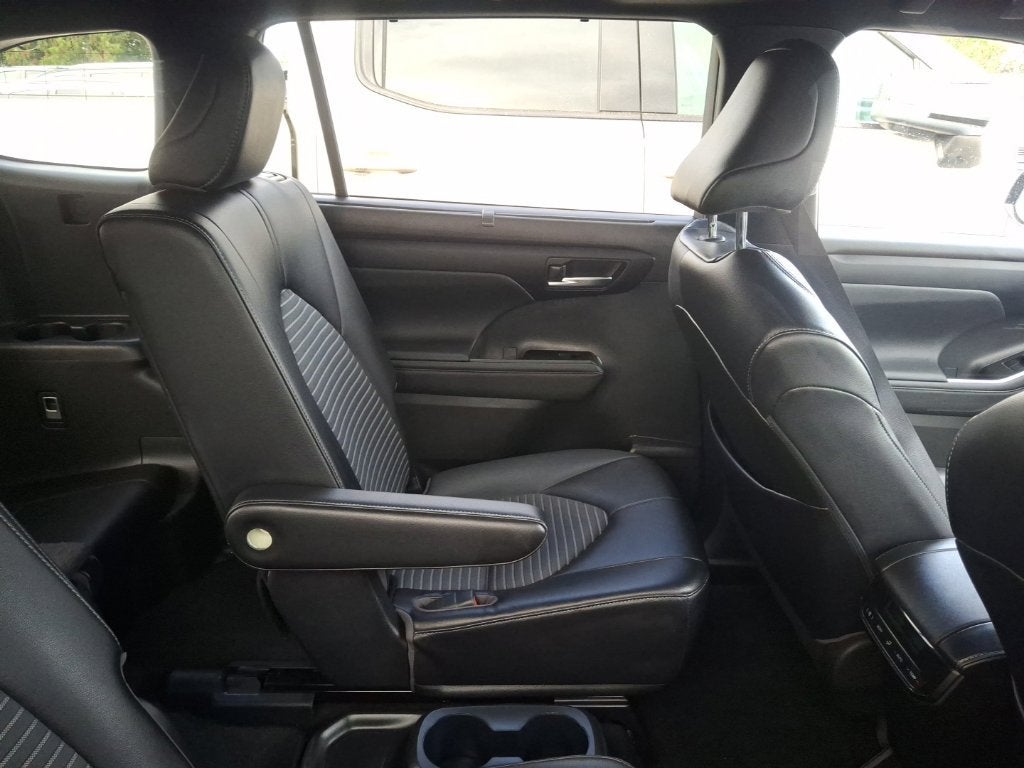 2023 Toyota Highlander XSE