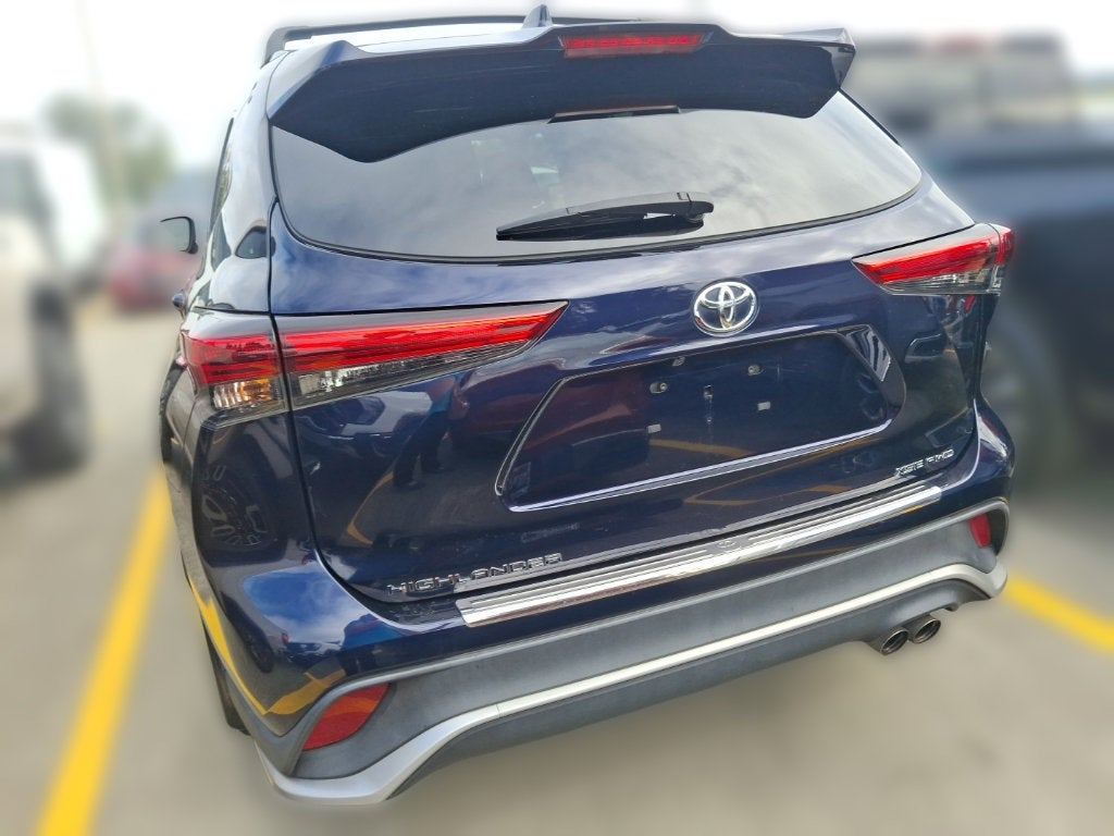 2023 Toyota Highlander XSE