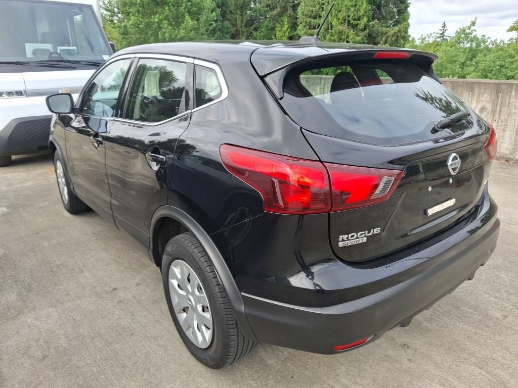2018 Nissan Rogue Sport S