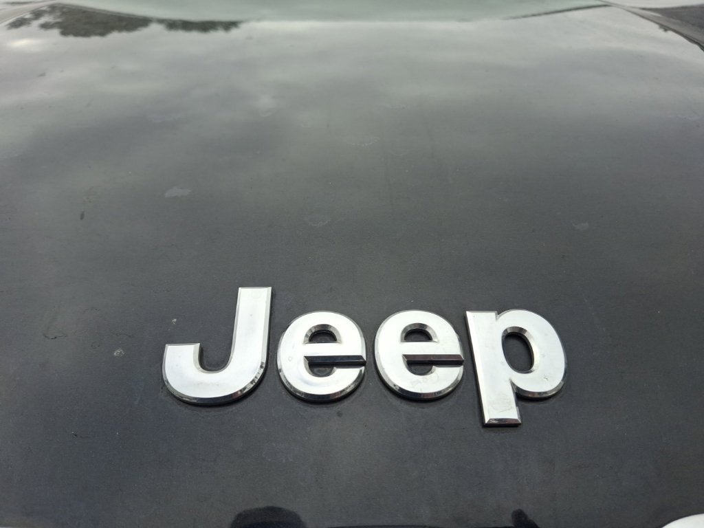2015 Jeep Cherokee Sport