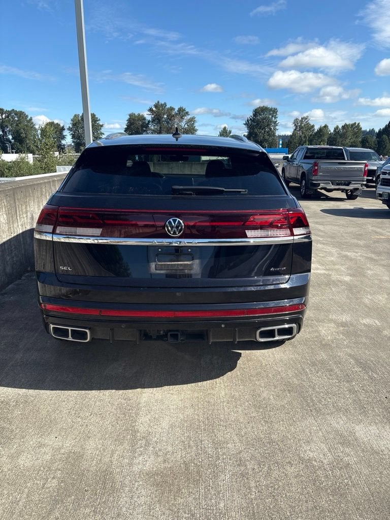 2024 Volkswagen Atlas Cross Sport 2.0T SEL Premium R-Line