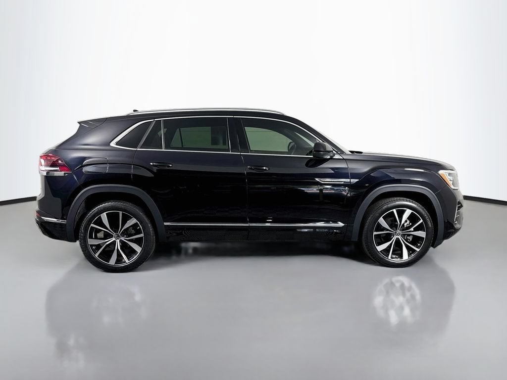 2024 Volkswagen Atlas Cross Sport 2.0T SEL Premium R-Line