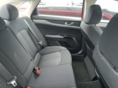 2025 Kia K5 LXS