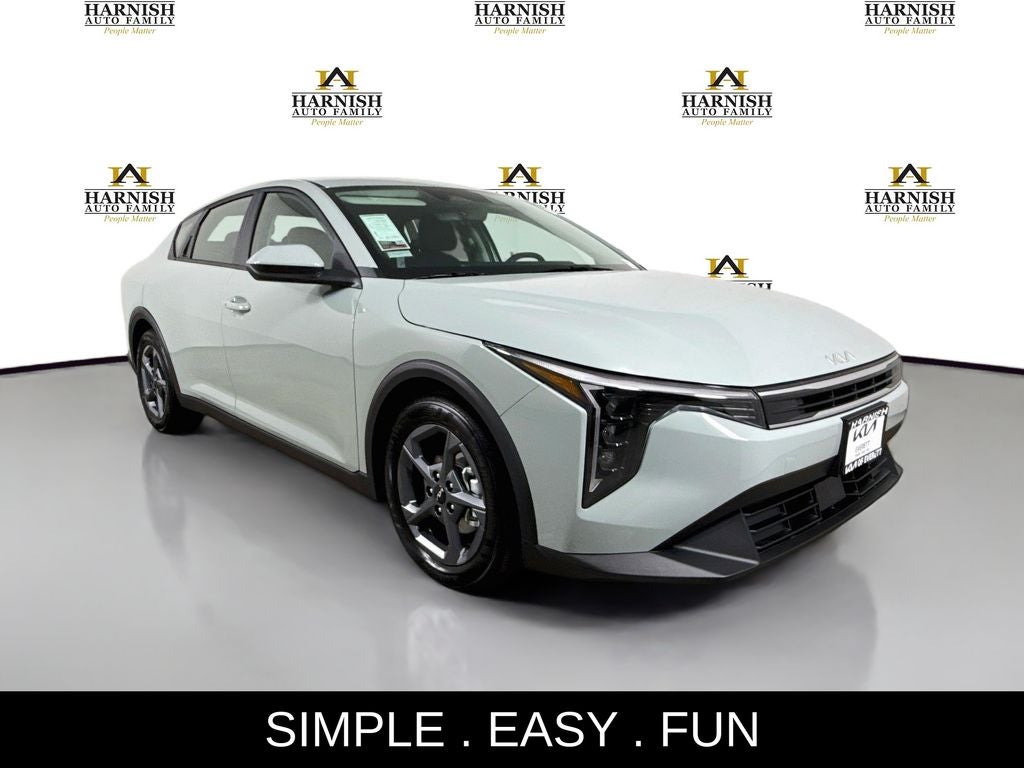2026 Kia K4 LXS